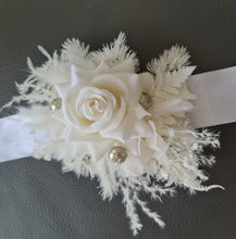 Load image into Gallery viewer, Everlasting flowers school formal / prom corsage – White &amp; champagne gold
