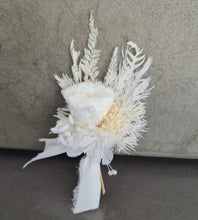 Load image into Gallery viewer, Wedding buttonhole boutonniere w mini preserved peony - white
