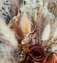 Load image into Gallery viewer, Rustic wedding elopement set – preserved &amp; dry bridal bouquet &amp; buttonhole
