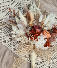 Load image into Gallery viewer, Rustic wedding elopement set – preserved &amp; dry bridal bouquet &amp; buttonhole
