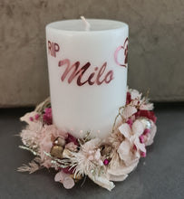 Load image into Gallery viewer, Pet Memory dog /cat Everlasting flowers reef &amp; candle set - neutral &amp; fuchsia
