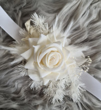 Load image into Gallery viewer, Milky white preserved flowers school formal corsage
