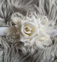 Load image into Gallery viewer, Everlasting flowers white corsage - school formal
