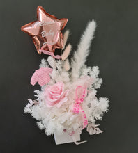 Load image into Gallery viewer, Personalised Baby girl preserved flowers with pastel pink preserved rose

