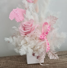 Load image into Gallery viewer, Personalised Baby girl preserved flowers with pastel pink preserved rose
