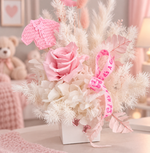 Load image into Gallery viewer, Personalised Baby girl preserved flowers with pastel pink preserved rose
