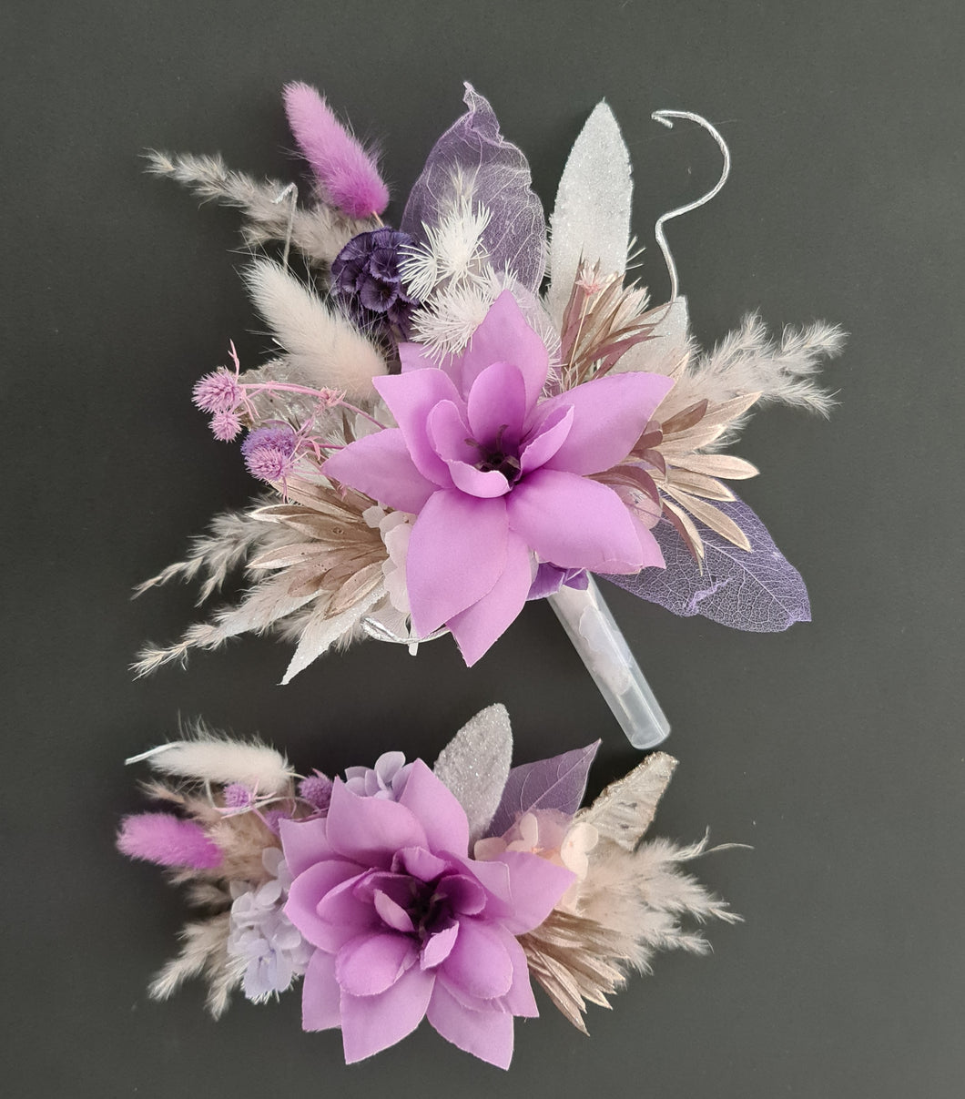 Everlasting flowers cake topper x 2 – Mauve, purple & neutral
