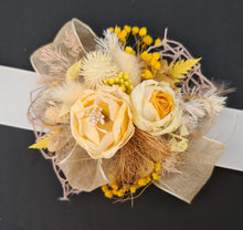 Load image into Gallery viewer, Everlasting flowers yellow corsage - School formal / Wedding
