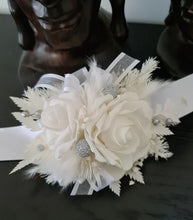 Load image into Gallery viewer, Everlasting flowers white corsage w silver beads - School formal / Wedding
