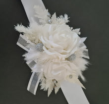 Load image into Gallery viewer, Everlasting flowers white corsage w silver beads - School formal / Wedding
