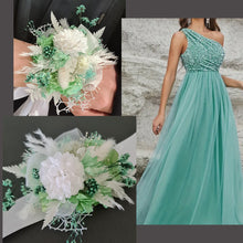 Load image into Gallery viewer, Everlasting flowers mint green &amp; white corsage - School formal / Wedding

