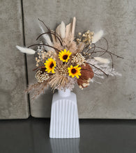 Load image into Gallery viewer, Everlasting flowers Sunflower cake topper - yellow/neutral
