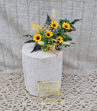 Load image into Gallery viewer, Everlasting flowers Sunflower cake topper - yellow/ green
