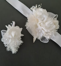 Load image into Gallery viewer, Everlasting flowers white corsage &amp; buttonhole w pearl flowers - School formal / Wedding
