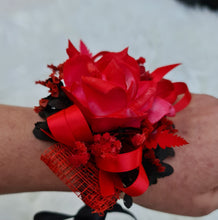 Load image into Gallery viewer, Everlasting flowers black &amp; bright red corsage - School formal / Wedding
