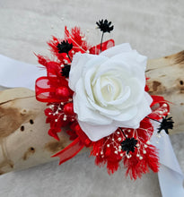 Load image into Gallery viewer, Everlasting flowers red &amp; white corsage  - School formal / Wedding
