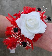 Load image into Gallery viewer, Everlasting flowers red &amp; white corsage  - School formal / Wedding
