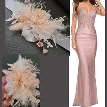 Load image into Gallery viewer, Blush &amp; silver preserved flowers corsage &amp; buttonhole - School formal / wedding
