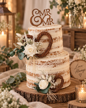 Load image into Gallery viewer, Everlasting flowers love heart cake topper 2 x incl Mr &amp; Mrs topper – green &amp; white

