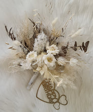 Load image into Gallery viewer, Everlasting flowers Boho style cake topper  – Happy Birthday
