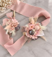 Load image into Gallery viewer, Preserved flowers dusty &amp; blush pink corsage &amp; buttonhole - School formal / wedding
