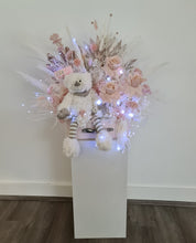 Load image into Gallery viewer, Oh Baby backdrop &amp; everlasting flowers package - HIRE ONLY
