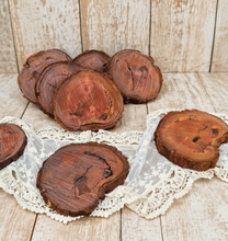 Load image into Gallery viewer, Rustic wood rounds  (20cm) - HIRE ONLY

