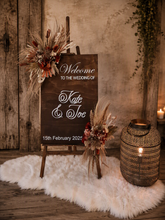 Load image into Gallery viewer, Wooden easel – 167m high - HIRE ONLY
