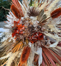 Load image into Gallery viewer, Rustic package – flowers &amp;  Queen peacock chair - HIRE ONLY
