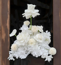 Load image into Gallery viewer, White table flowers, table centrepiece / plinth / aisle flowers - HIRE ONLY
