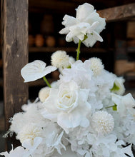 Load image into Gallery viewer, White table flowers, table centrepiece / plinth / aisle flowers - HIRE ONLY
