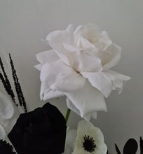 Load image into Gallery viewer, Black &amp; white floor / plinth flowers - HIRE ONLY
