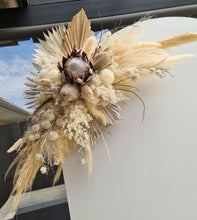 Load image into Gallery viewer, Single white backdrop / arch &amp; 2 x boho flowers - HIRE ONLY
