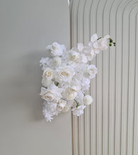 Load image into Gallery viewer, Three white backdrops / arches &amp; 5 x White flowers - Basic Package - HIRE RANGE
