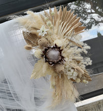 Load image into Gallery viewer, Boho flowers &amp; mesh backdrop / arch Package - HIRE ONLY
