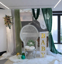 Load image into Gallery viewer, White mesh, green / pink – Baby boxes Package - HIRE ONLY
