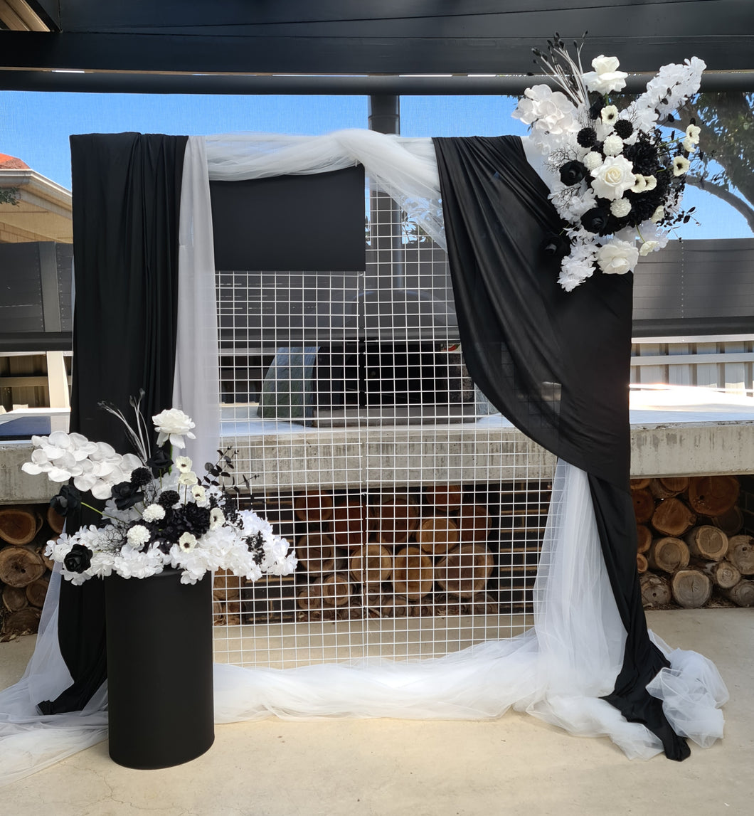 Black & white flowers - Mesh backdrop - Advanced 2 - HIRE ONLY