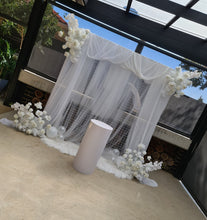 Load image into Gallery viewer, White mesh &amp; 4 x white flowers - Advanced Package 1 - HIRE OLY
