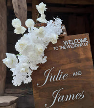 Load image into Gallery viewer, Rustic wooden easel with white flowers - Welcome sign - HIRE ONLY

