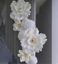Load image into Gallery viewer, White double circle backdrop package w flowers and plinth - HIRE ONLY
