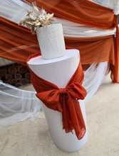 Load image into Gallery viewer, White &amp; orange double circle backdrop package w flowers and plinth - HIRE ONLY

