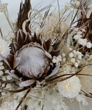 Load image into Gallery viewer, Boho Style Bride &amp; Groom Table flowers – 2.5m long
