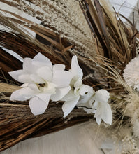 Load image into Gallery viewer, Boho Style Bride &amp; Groom Table flowers – 2.5m long

