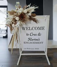 Load image into Gallery viewer, Boho Rustic welcome sign flowers &amp; welcome frame - HIRE ONLY
