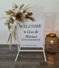 Load image into Gallery viewer, Boho Rustic welcome sign flowers &amp; welcome frame - HIRE ONLY
