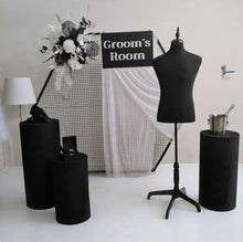 Load image into Gallery viewer, Grooms Preparation Room – Deluxe Set up - HIRE ONLY
