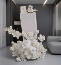 Load image into Gallery viewer, Bridal Preparation Room – Basic Set up – Option 1 - HIRE ONLY
