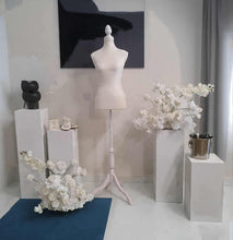 Load image into Gallery viewer, Bridal Preparation Room – Basic Set up – Option 2 - HIRE ONLY
