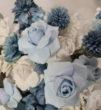 Load image into Gallery viewer, Blue &amp; white floor / plinth / table flowers - HIRE ONLY
