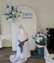 Load image into Gallery viewer, Plain arch / backdrop 2 x white blue flowers &amp; plinths Package - HIRE ONLY
